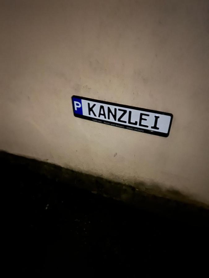 Wohnung Im Universitaetsring Halle  Exteriör bild